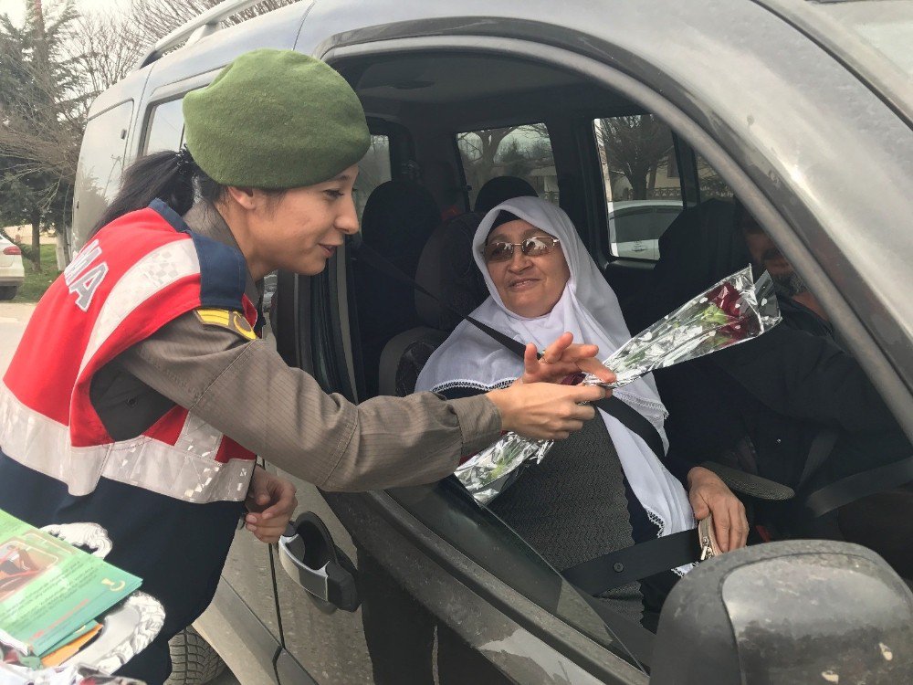 Jandarmadan 8 Mart Uygulaması