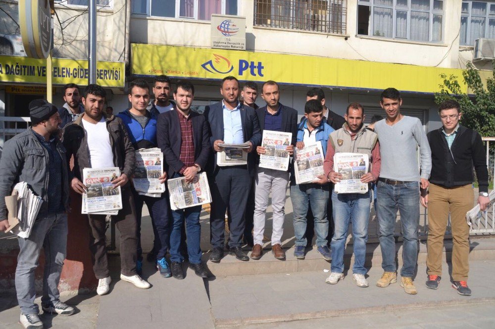 Ak Partililer Kılıçdaroğlu’na ’Evet’ Gazetesi Gönderdi