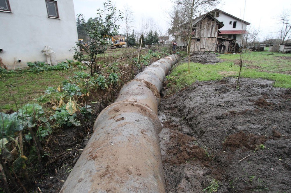 Altındere Mahallesinde Kanal Suları Kontrol Altında