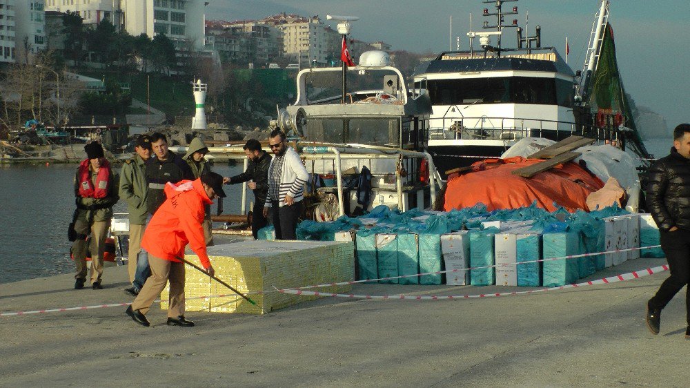 Sahil Güvenlik’ten 81 Bin Paket Kaçak Sigara Operasyonu