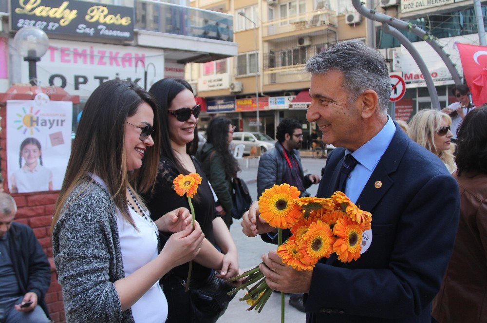 Mersinli Kadınlar, Kadınlar Günü’nü Şarkılarla Kutladı