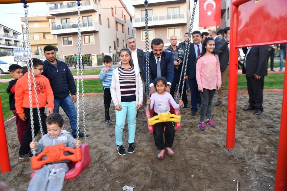 Başkan Çetin Çocuk Parkı Açtı