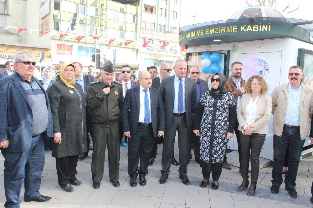 Bebek Emzirme Kabinleri Hizmete Girdi