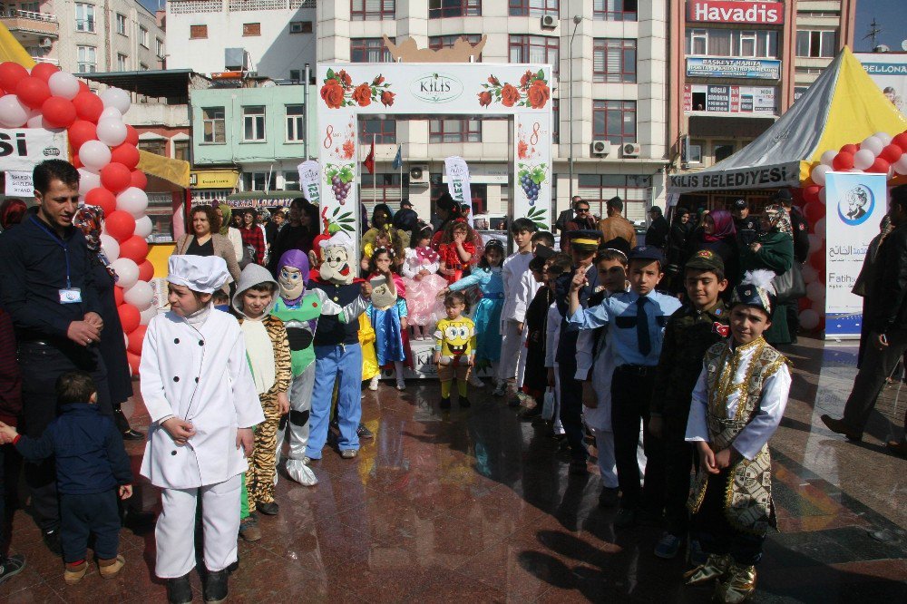 Suriyeli Ve Türk Kadınlar 8 Mart’ı Birlikte Kutladı