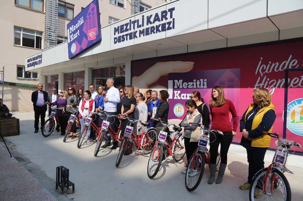 Mezitli Belediyesi’nden 8 Mart’ta 8 Kadına 8 Bisiklet, Kadın Personele Yarım Gün İzin