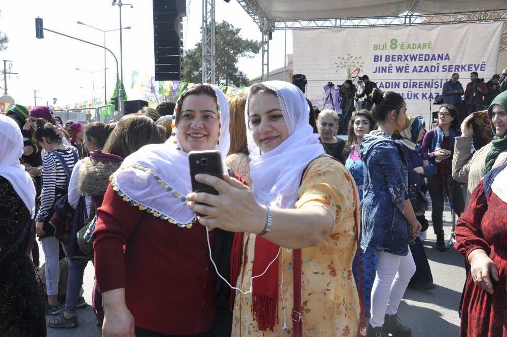 Diyarbakır’da Kadınlar Günü Mitingi