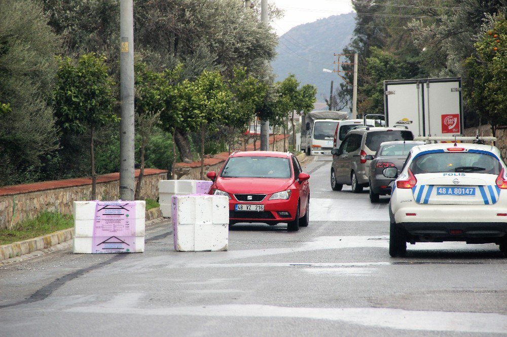 Fırtına Bodrum’u Esir Aldı