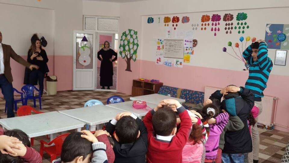 Afad’ın Okullardaki Afet Bilinci Eğitimlerimiz Devam Ediyor