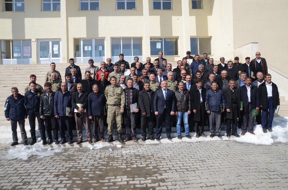 Sarıkamış’ta Emekli Olan Köy Korucularına Veda Yemeği