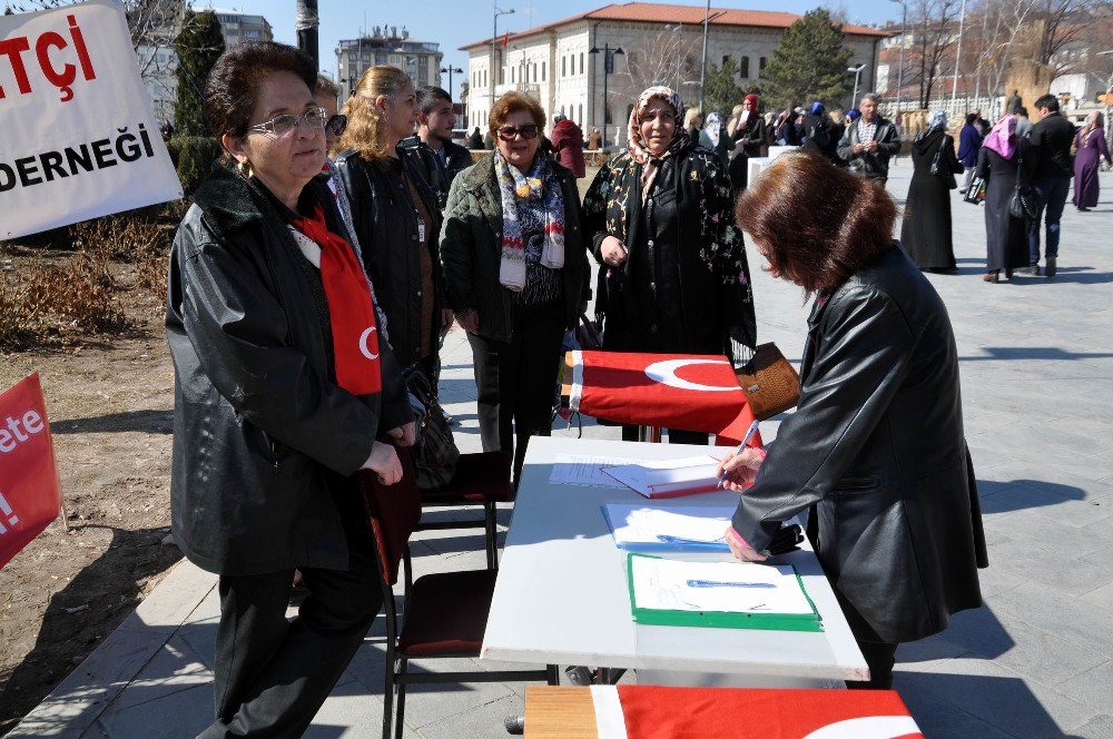 Kadına Yönelik Şiddete Karşı İmza Topladılar