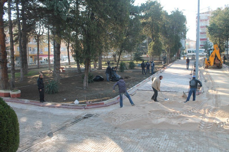 Turhal Hükümet Konağı Bahçesine Bin 500 Gül Dikilecek