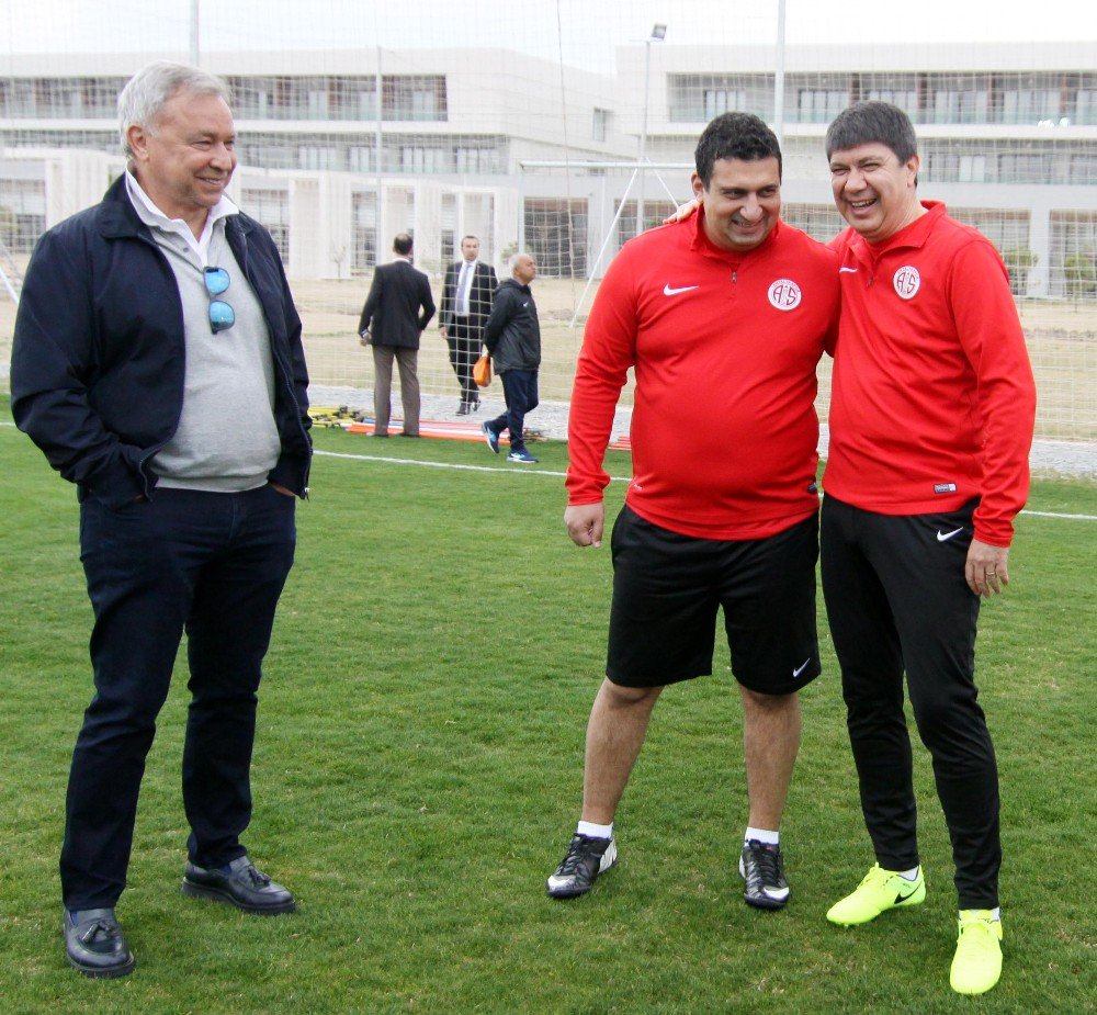 Başkan Türel, Yeni Tesislerde Hünerlerini Sergiledi