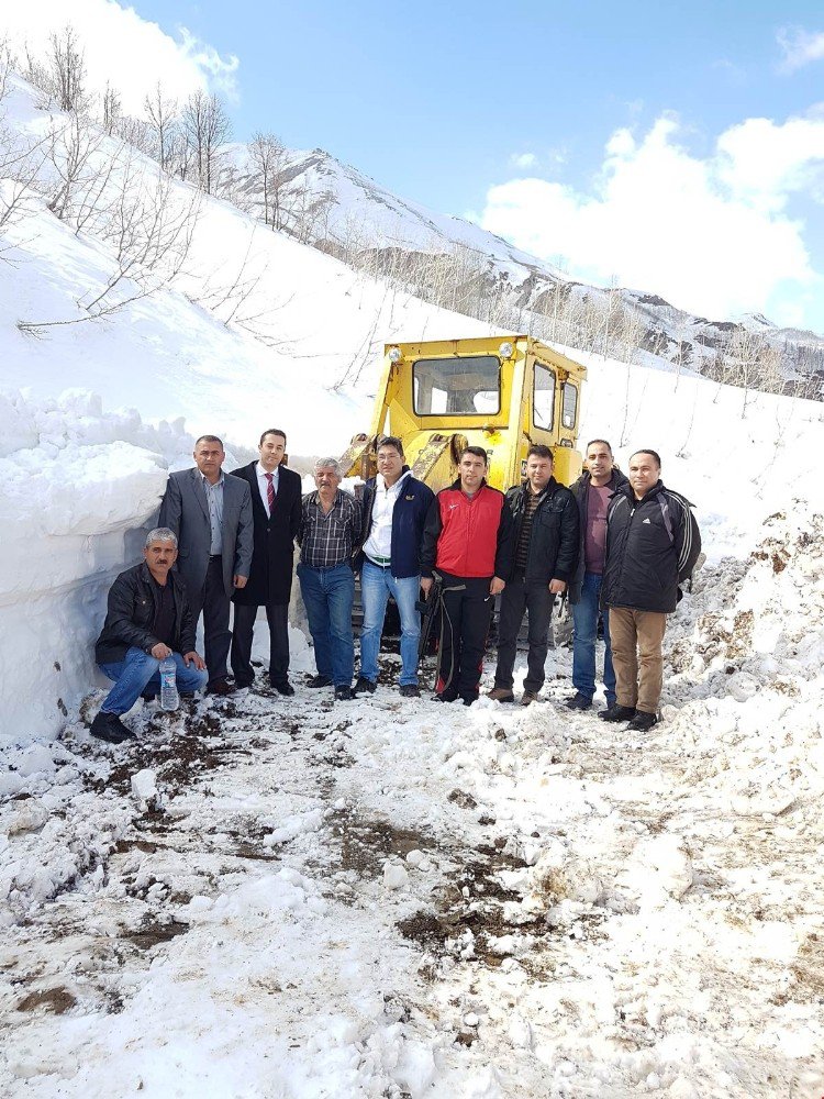 Bingöl’de Çığ Düşmesine Karşı Karla Mücadele