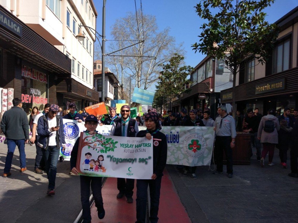 İzcilerden Yeşilay’a Destek