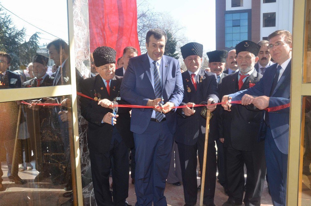 Çanakkale Savaşı Objeleri Ve Resimleri Vakfıkebir’de Sergileniyor