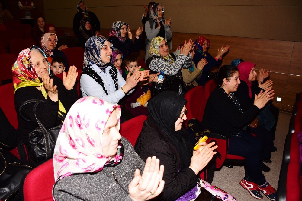 Kadınlar Gününde Özel Anneler Unutulmadı