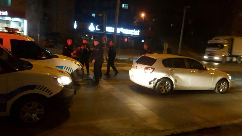 ‘Dur’ İhtarına Uymayan Çalıntı Otomobil Polisi Harekete Geçirdi