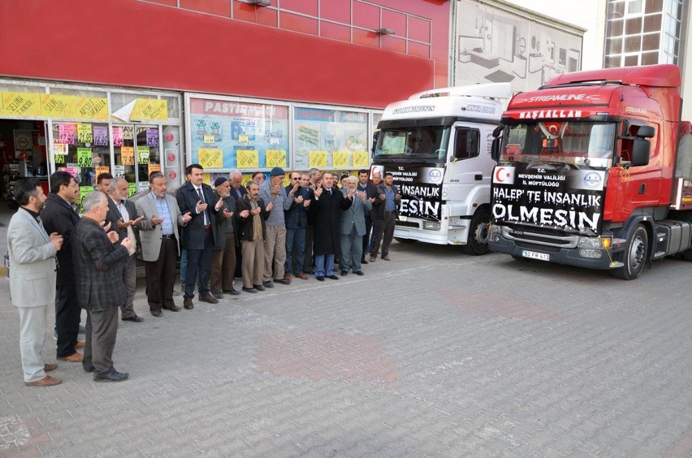 Halep’e İki Tır Yardım Malzemesi Daha Gönderildi