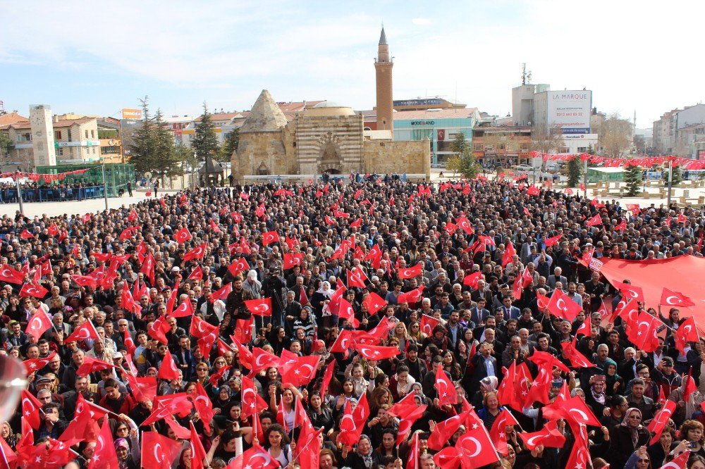 Chp’li İnce: “Ne Hayır Diyen Ne Evet Diyen Teröristtir”