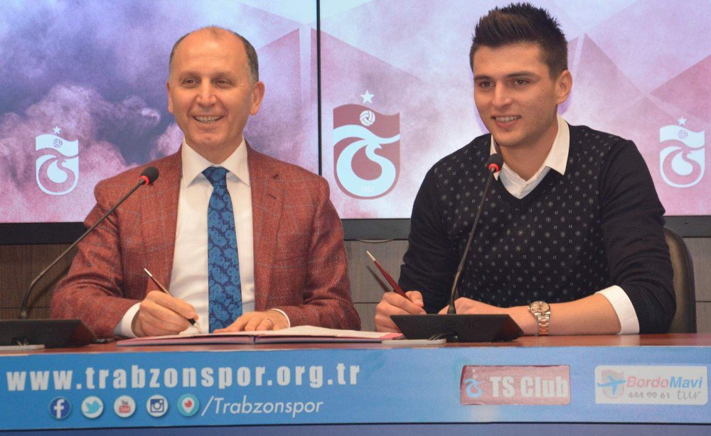 Trabzonspor’da Okay Yokuşlu 3 Yıllık İmzayı Attı