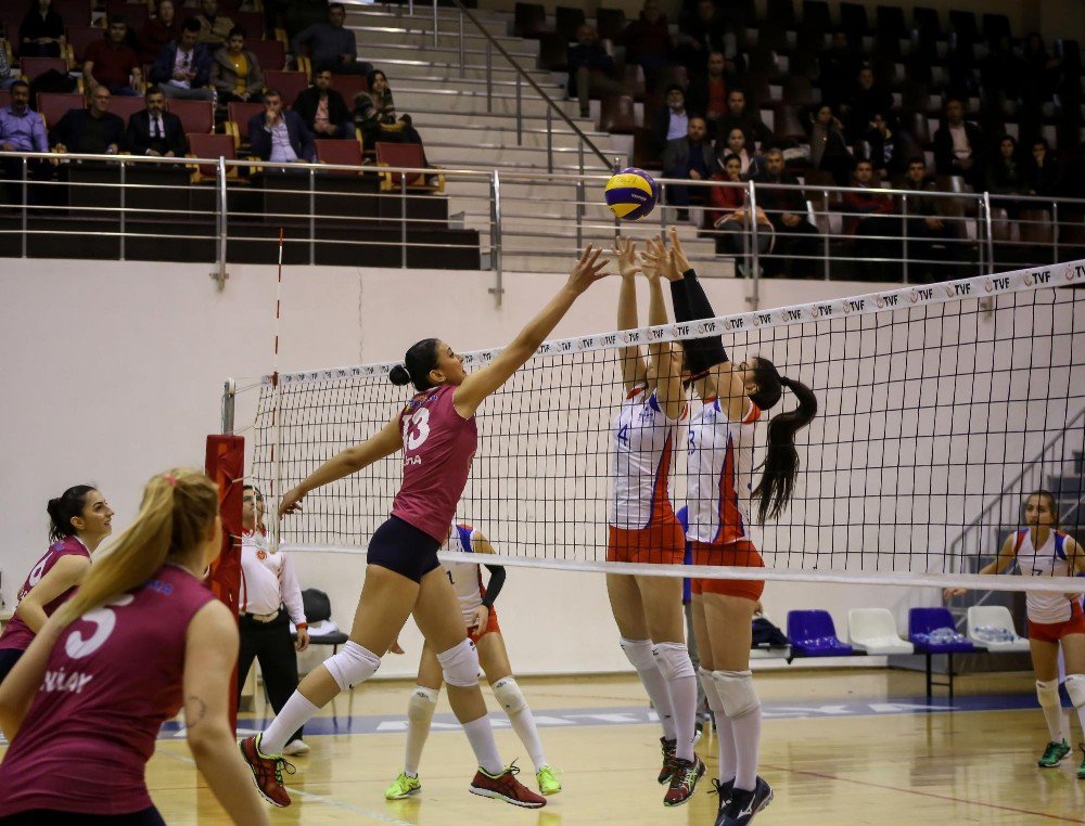 Kepez Belediyespor Play-off’a Gidiyor