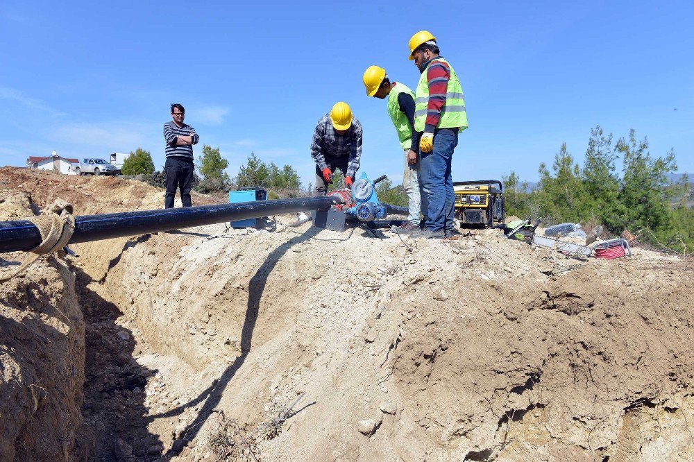 Manavgat’ta İçme Suyu Hatları Yenileniyor