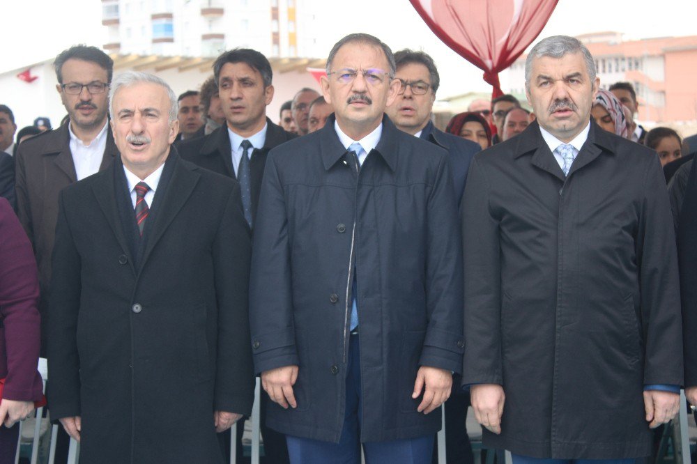 Çevre Şehircilik Bakanı Mehmet Özhaseki: “Pkk’nın Azgınlığına Son Vermek İçin Müthiş Bir Mücadele Veriyoruz”