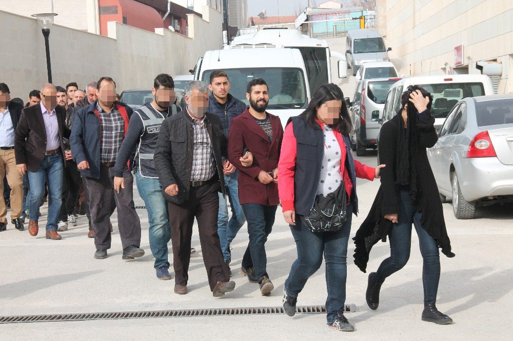 Elazığ’da Pkk/kck Operasyonu: 18 Şüpheli Adliyeye Sevk Edildi