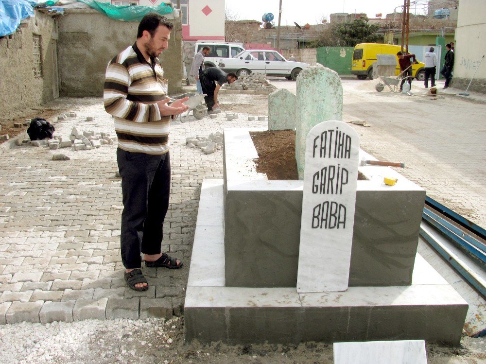 Garip Baba Mezarına Belediye Sahip Çıktı