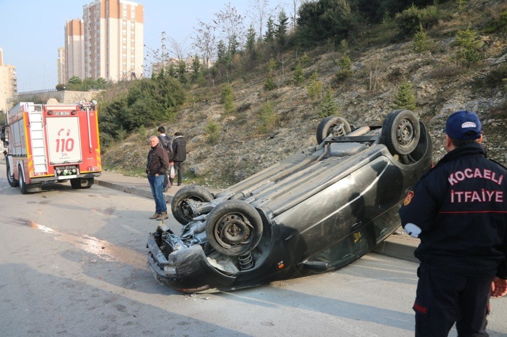 Kaldırma Çıkan Otomobil Takla Attı: 2 Yaralı