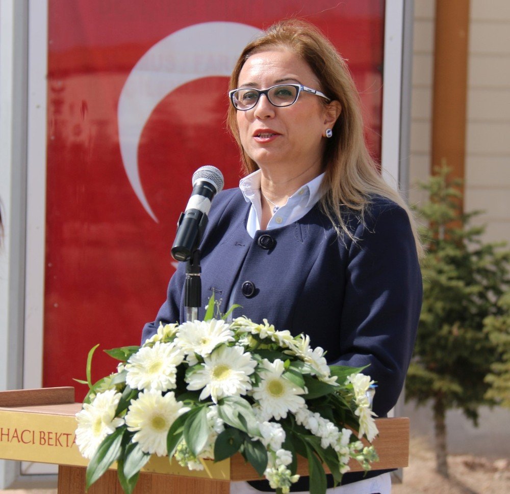 Neü ‘Öğrenci Yaşam Merkezi’ Ve ‘Fen Edebiyat Fakültesi G Blok’ Binalarının Temelleri Atıldı