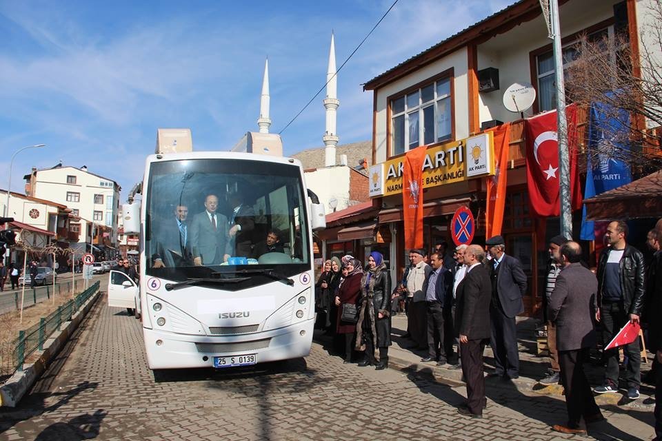 Bakan Akdağ’ın, Bayan Diş Hekimiyle Diyaloğu Gülümsetti