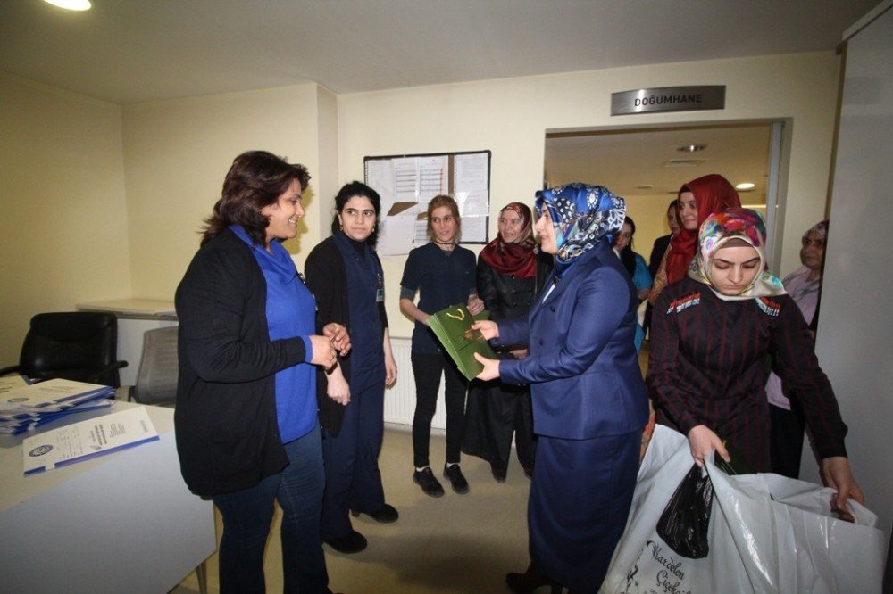 Tuba Işın’dan Huzur Evi Ve Kadın Doğum Hastanesine Ziyaret