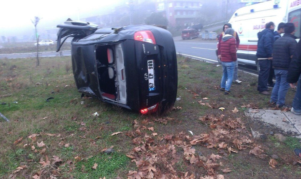 Yoldan Çıkan Otomobil Takla Attı: 1 Yaralı