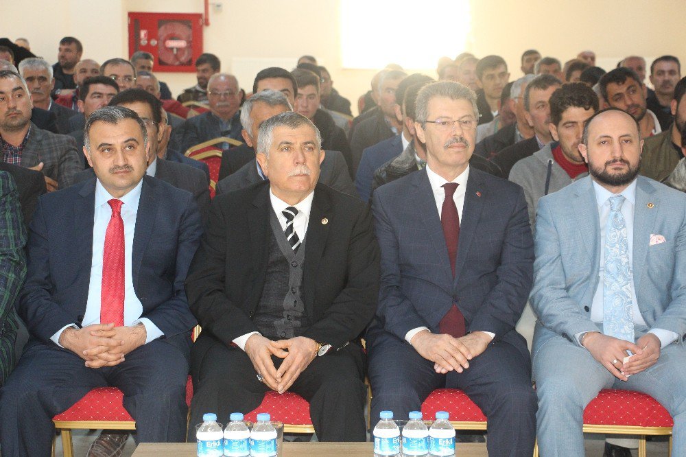 Kayseri Şeker’in Develi’deki Çiftçi Eğitimine Ak Parti Kayseri Milletvekillerinden Tam Destek