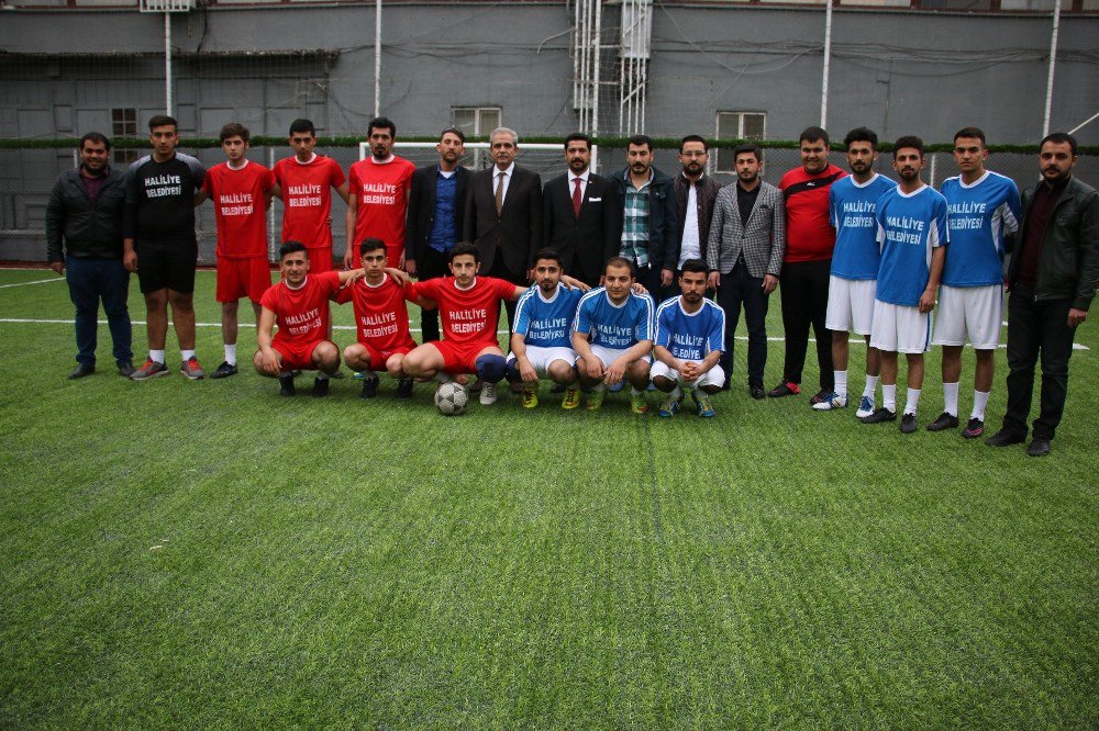 Haliliye’de Mahalleler Arası Futbol Turnuvası Başladı