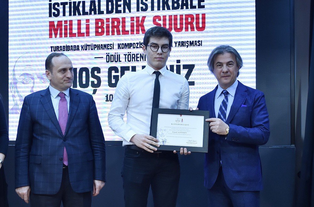 Öğrenciler Şiir Ve Kompozisyonlarıyla Mehmet Akif’i Anlattı