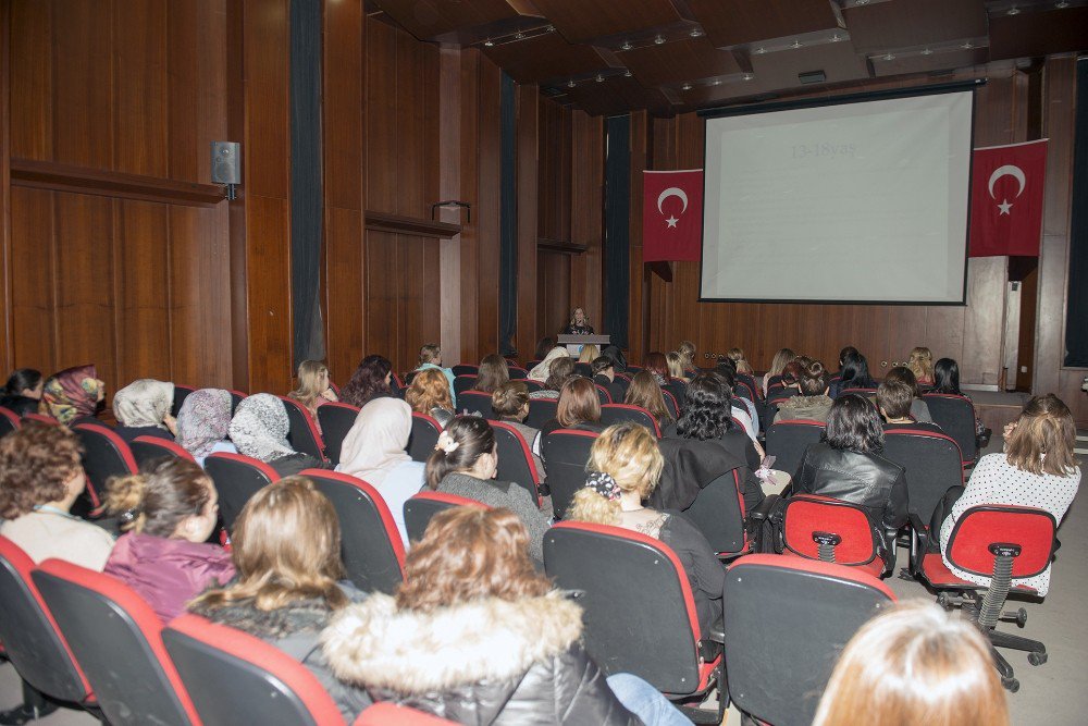 ’Güçlü Kadın, Sağlıklı Gelecek’ Seminerleri Başladı