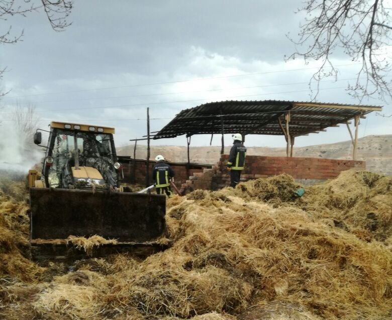 Akçadağ’da Ahır Yangınında Maddi Hasar Oluştu