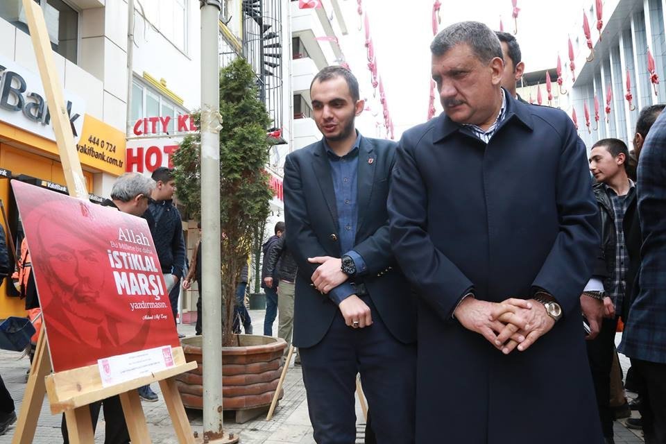 ‘Mehmet Akif Ersoy’un Hayatı’ Konulu Sergi Açıldı