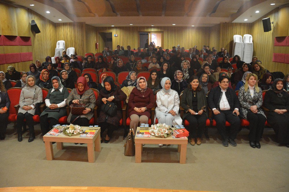 Bakan Tüfenkci’nin Eşi Esra Tüfenkci Kadınlarla Bir Araya Geldi