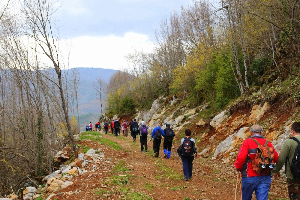 Doğaseverler Ulkaya Şelalesi’ni Keşfetti