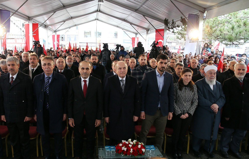 Kadir Topbaş: “Arnavutköy Projeler Sonunda 4 Tane Raylı Hatla Buluşmuş Olacak”