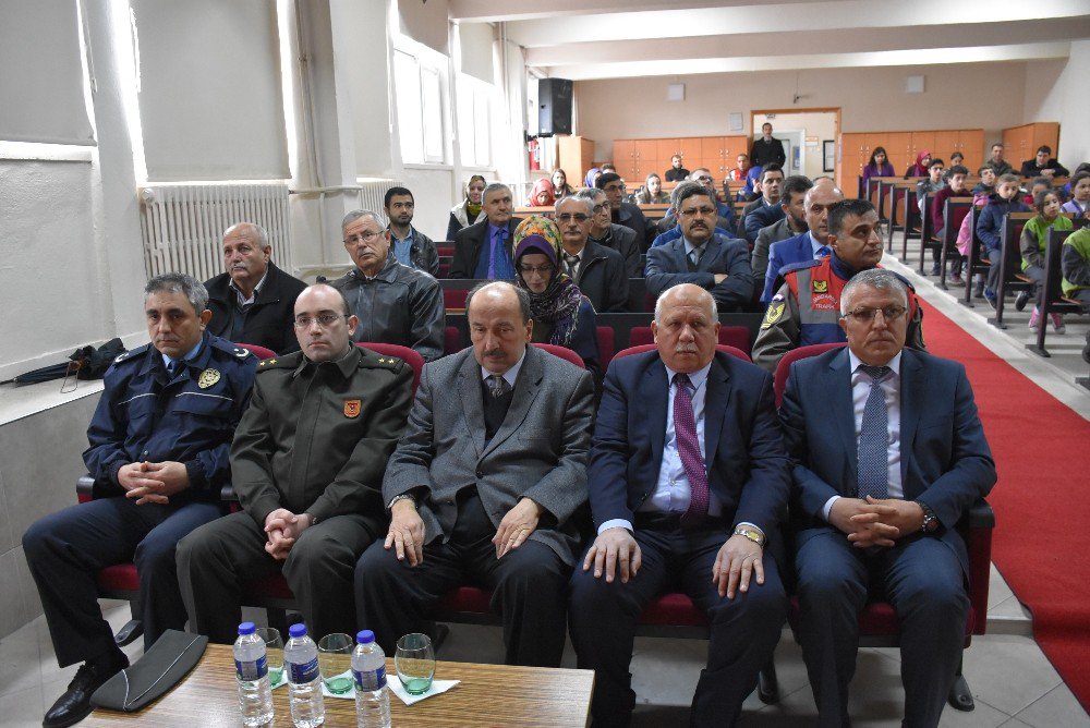 İstiklal Marşının Kabulü Dursunbey’de Kutlandı