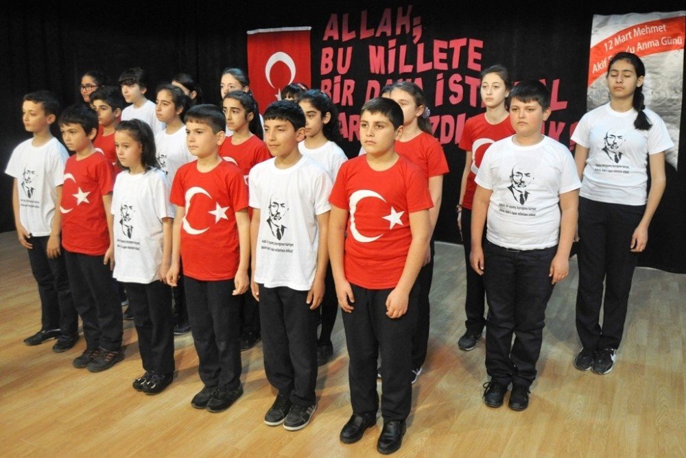 İstiklal Marşı’nın Kabulünün 96. Yılı Altınova’da Kutlandı