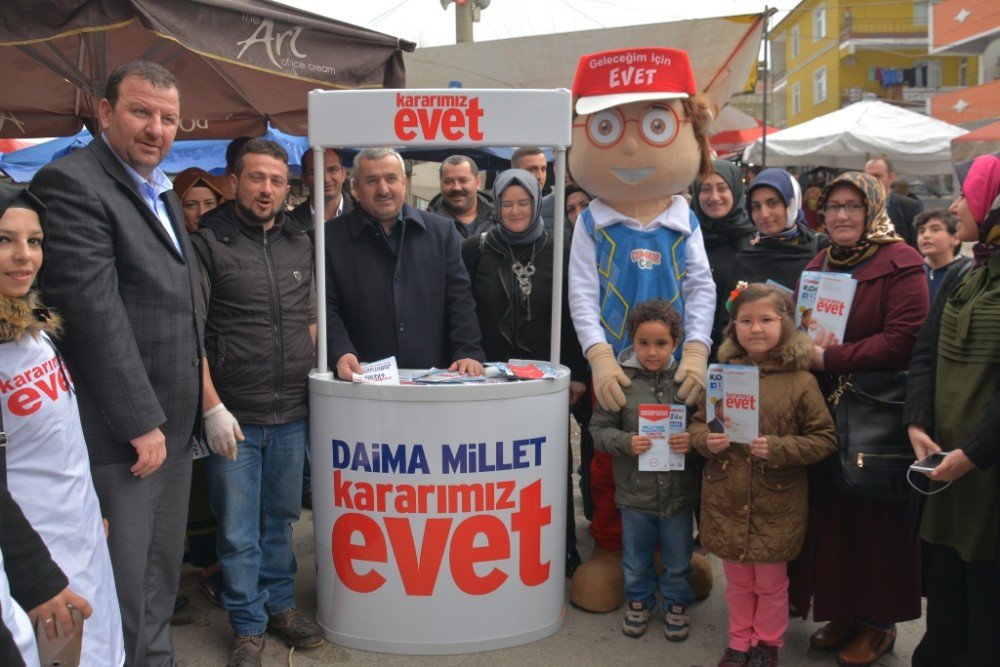 Başkan Baran, ’Evet’ Kampanyası İçin Mahalle Turunda