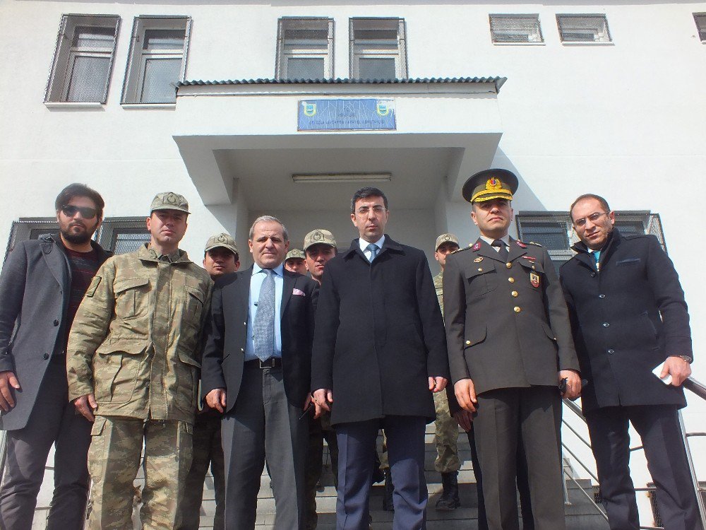 Kaymakam Kırlı’dan Güvenlik Güçlerine Moral Ziyareti