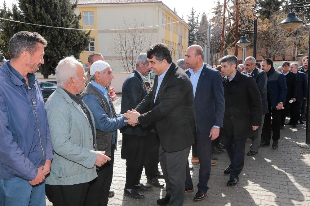 Başkan Fadıloğlu’ndan Hafta Sonunda Referandum Mesaisi