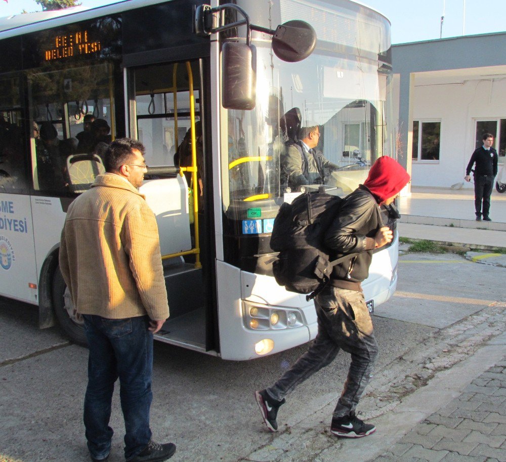 Çeşme’de 35 Sığınmacı Yakalandı