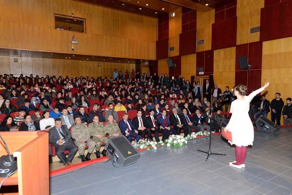 Tunceli’de İstiklal Marşı’nın Kabulü Ve Mehmet Akif Ersoy’u Anma Programı